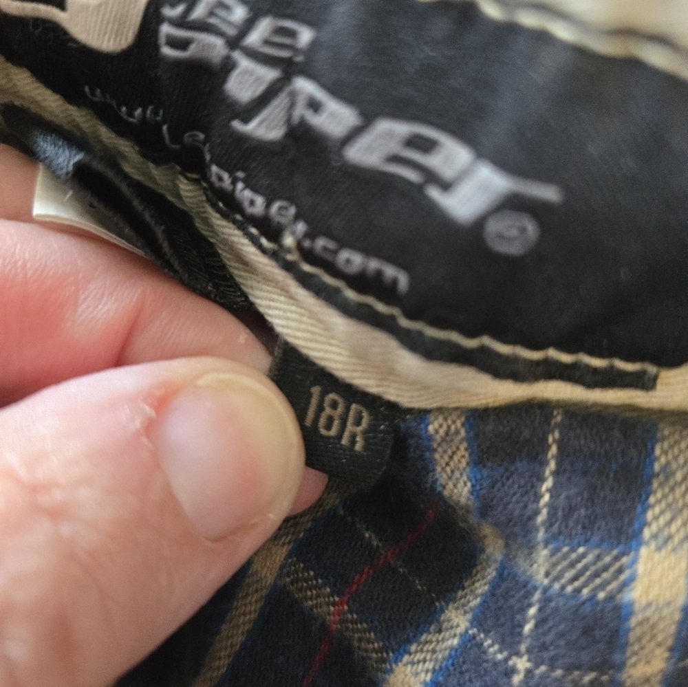 NWOT, Pipper By LEE, Boy's Beige Flannel lined Cargo Pants Size 18 - Picture 7 of 8